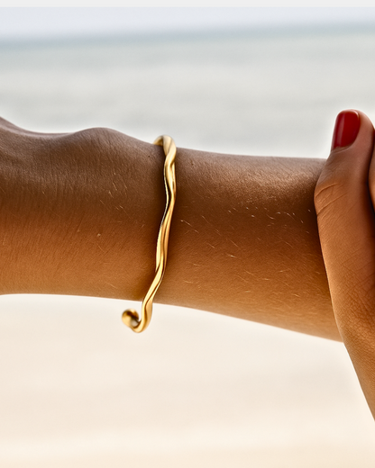 Twist of Gold Bracelet